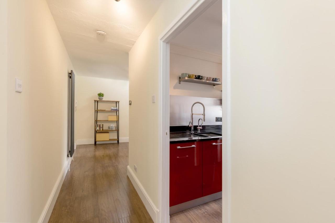 Guestready - Elegant 2Br Period Flat In Oldtown EDI Exterior photo