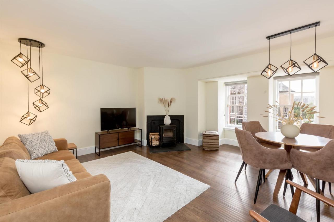 Guestready - Elegant 2Br Period Flat In Oldtown EDI Exterior photo
