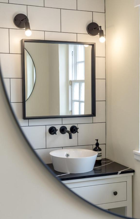 Guestready - Elegant 2Br Period Flat In Oldtown EDI Exterior photo